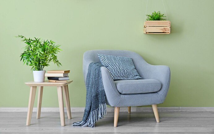 Le vert est synonyme d'harmonie, de repos et d'apaisement. Cette couleur souligne le lien avec la nature.