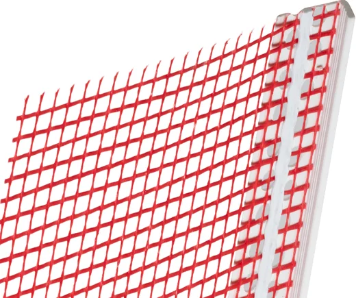 Profilé de protection d'angle avec treillis d’armature rouge pour le renforcement et la protection des arêtes à l’intérieur et à l’extérieur.