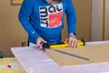Der Anschlusskeil wird ausgemessen.