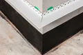 !Die Ausgleichstücke werden bei der Befestigung von Sockelschienen eingesetzt.!