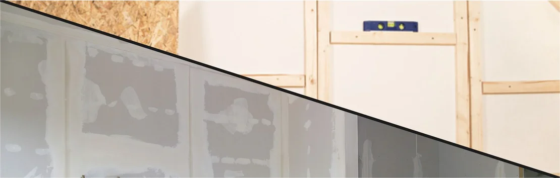 Am&eacute;nagement int&eacute;rieur : poser des plaques de pl&acirc;tre dans une construction s&egrave;che avec une ossature en bois et un niveau &agrave; bulle.