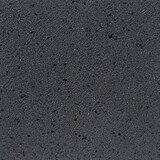 Dunkelgraues Farbmuster Baumit Mosaikputz M 343 Etna mit Glimmereffekt.