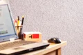 Mur structuré fini avec le Baumit KlimaDekor dans un ton pastel clair.
