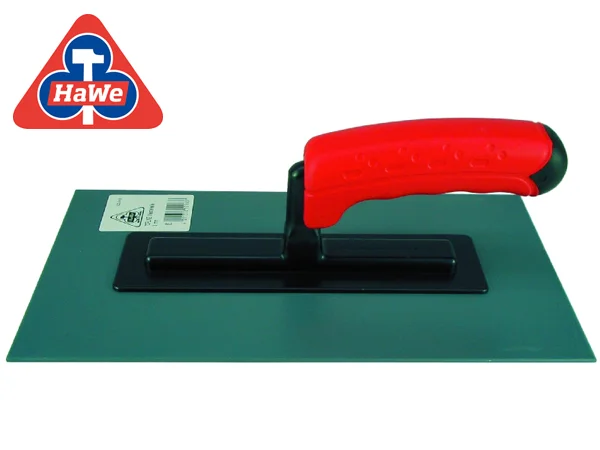 Truelle lisseuse à manche rouge pour enduire avec précision ; idéale pour les projets de bricolage avec les produits Baumit.