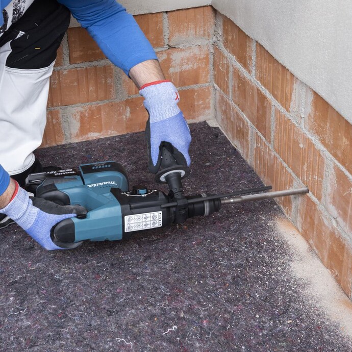 Percer des trous pour la barrière horizontale
